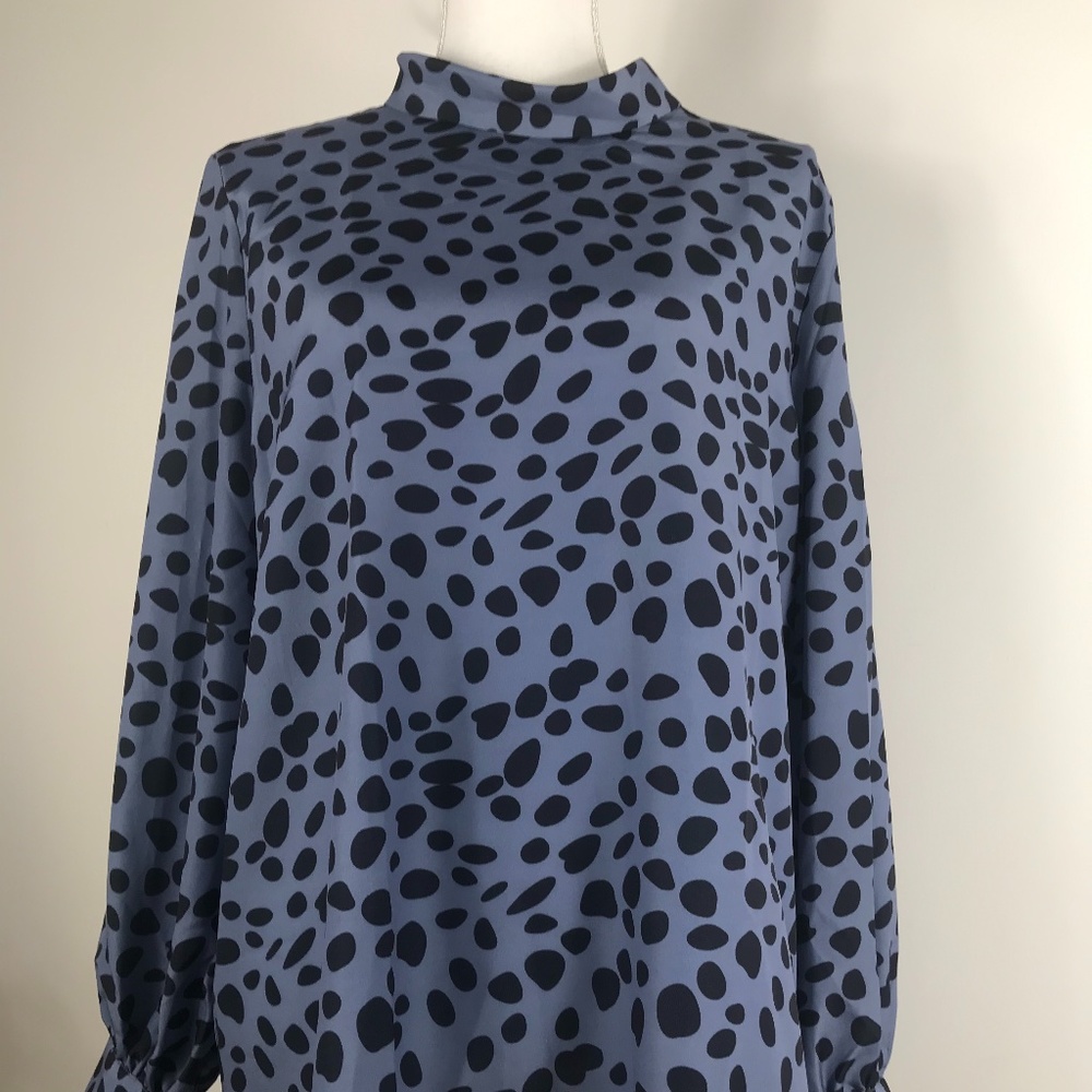 WD BLOUSE $18 Sz XL